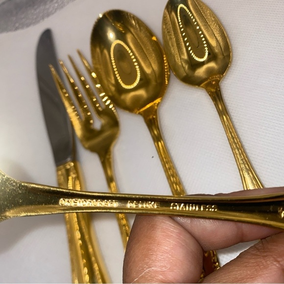 5pc Place Setting Oneidacraft Deluxe Stainless CHATEAU GOLD Electroplate - Picture 5 of 5